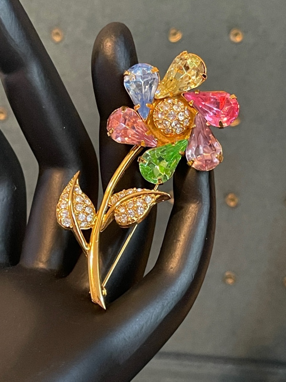 Joan Rivers Classic Spring Spinning Pastel Flower Pinwheel Rhinestone Brooch